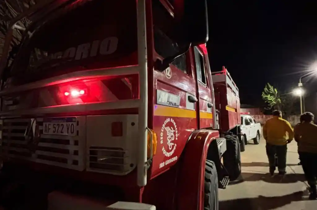apedrean bomberos 3