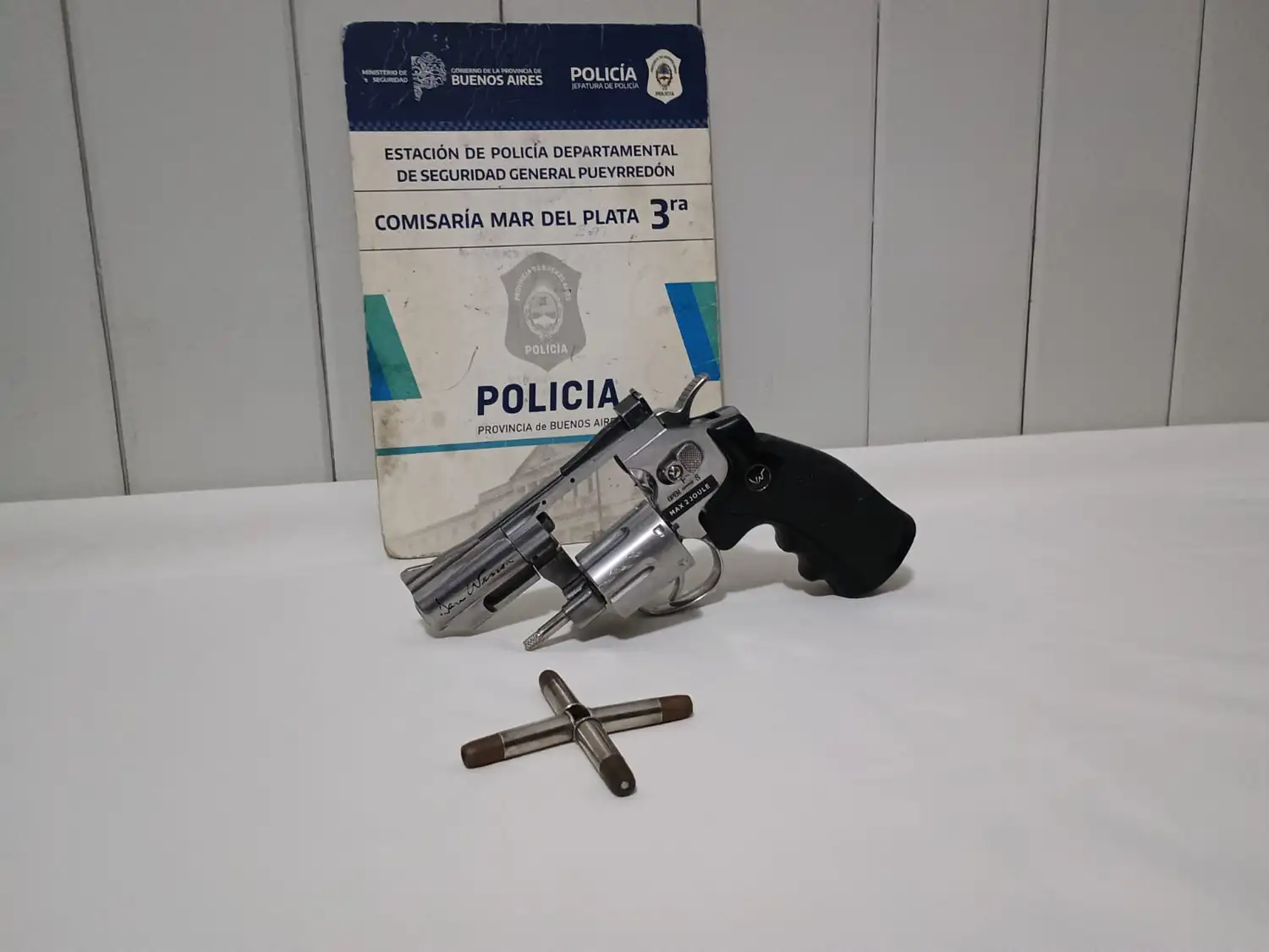 arma juguete