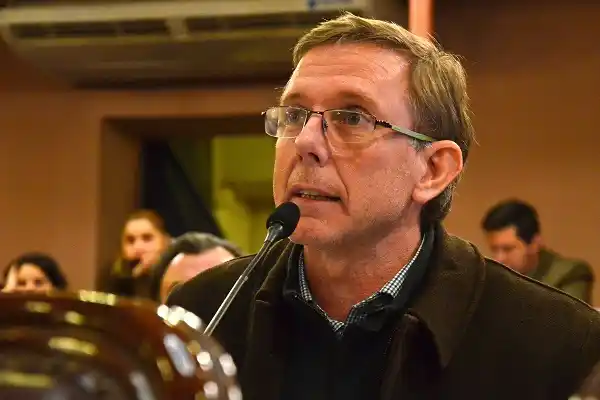 Bahillo presentó un proyecto para agilizar el crédito a los Municipios