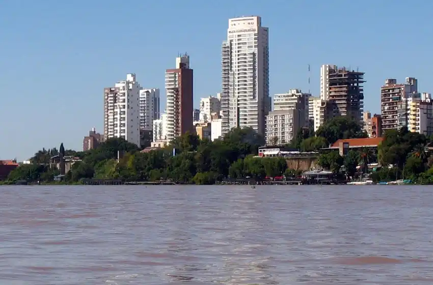 El río Paraná quintuplicó su caudal en menos de 30 días