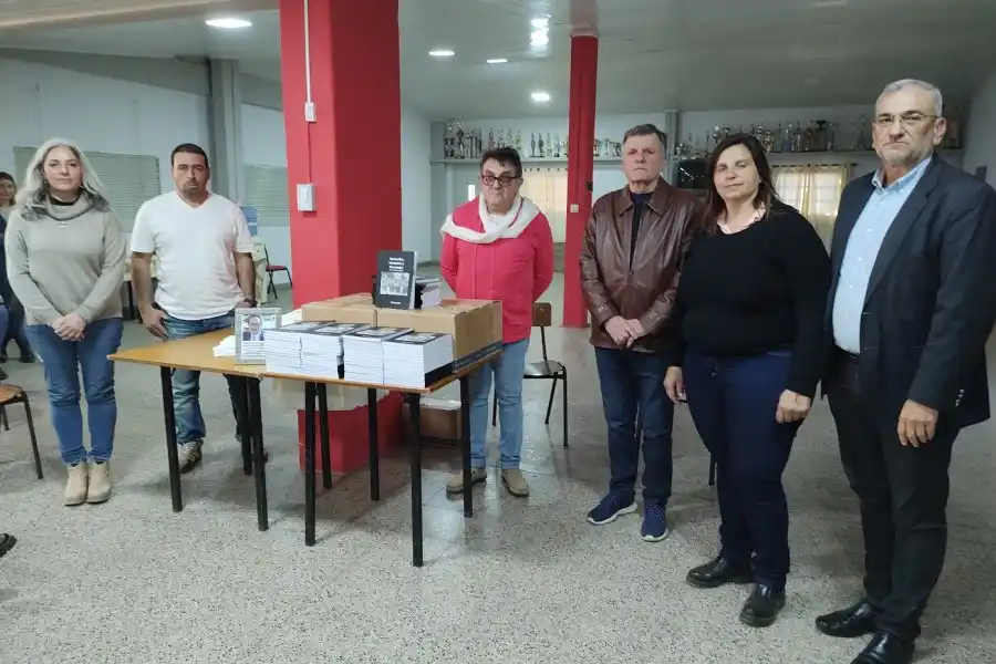 Presentación del libro: "Recuerdos, anécdotas y personajes de mi Josefina natal"