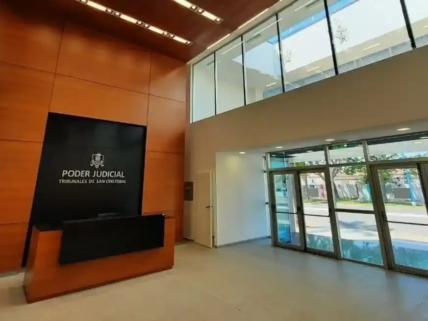 Del sorteo surgirán los 14 nombres -12 titulares y 2 suplentes- que actuarán durante el debate. Foto: Archivo