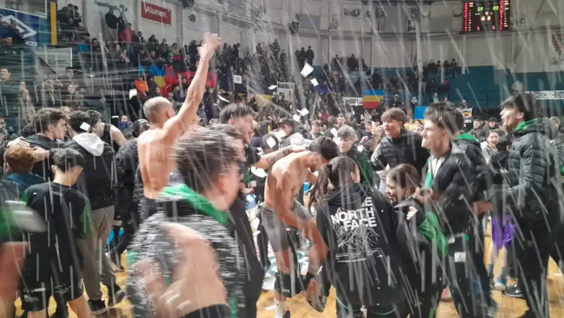 Con Ignacio Alem en cancha, Villa Mitre se consagró campeón de la Primera División del básquet de Bahía Blanca