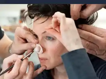 Maquillaje y caracterización en pantallas