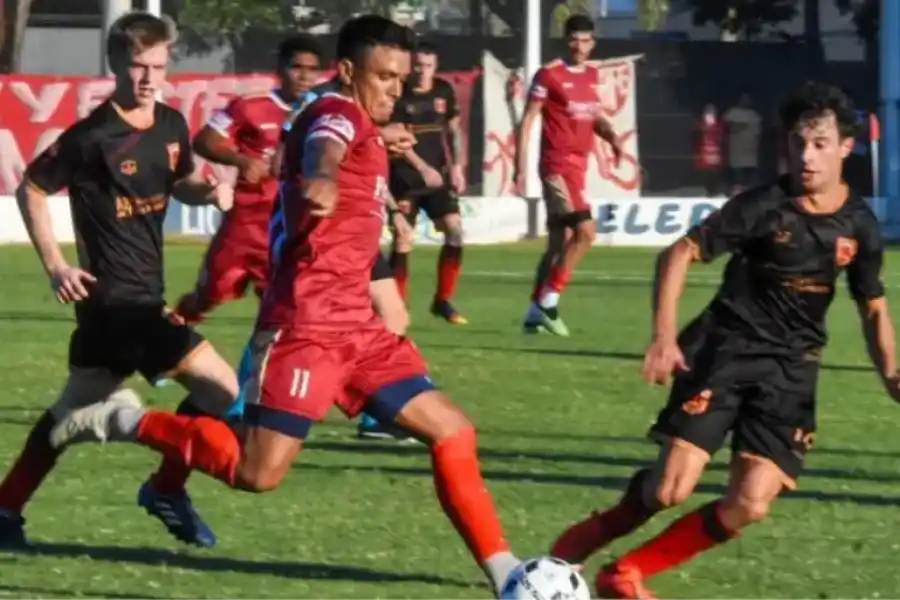 Ferro esta en semifinales de la Copa Federación