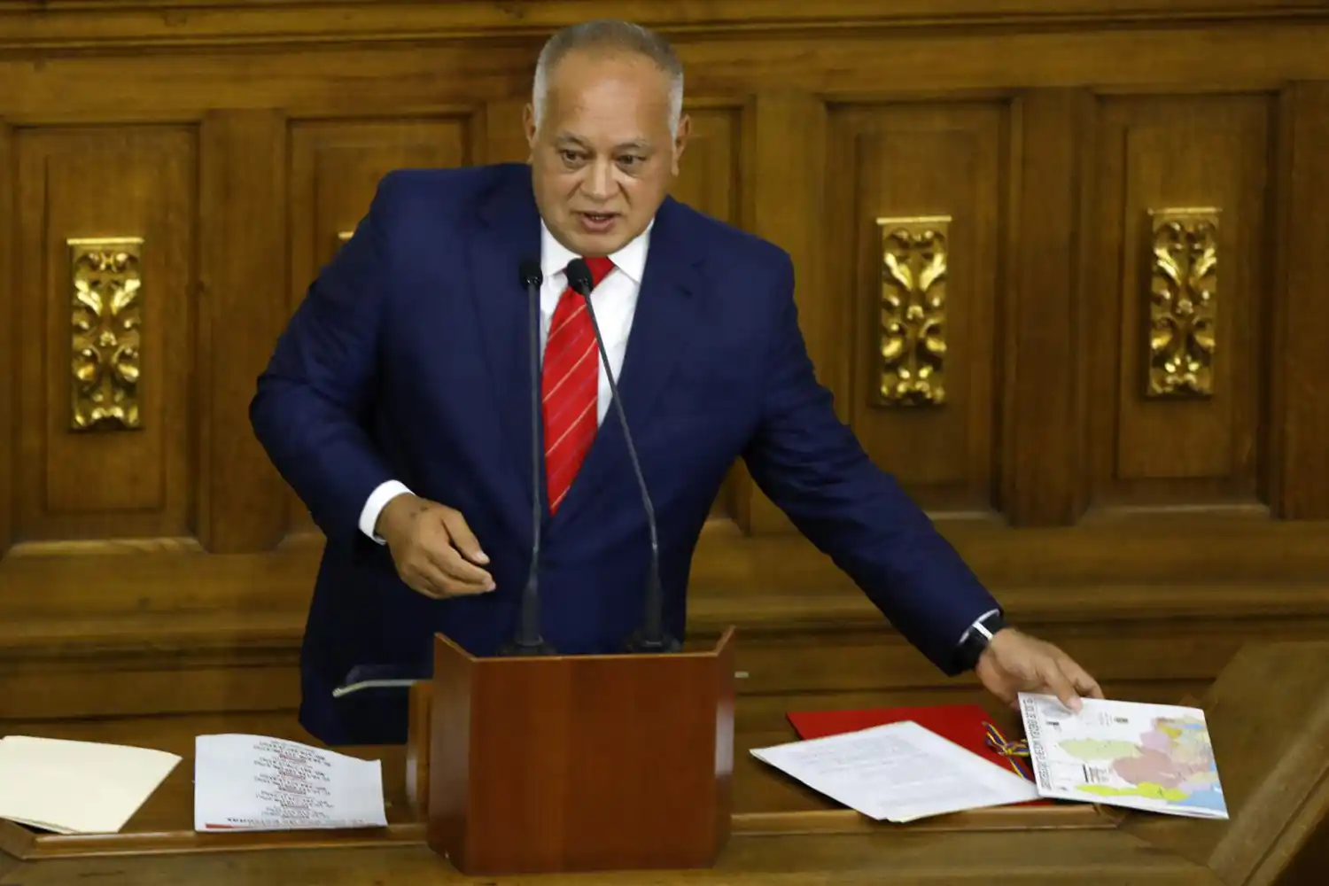 «AQUÍ FALTA UN GENTÍO»: Diosdado Cabello tras órdenes de captura contra opositores