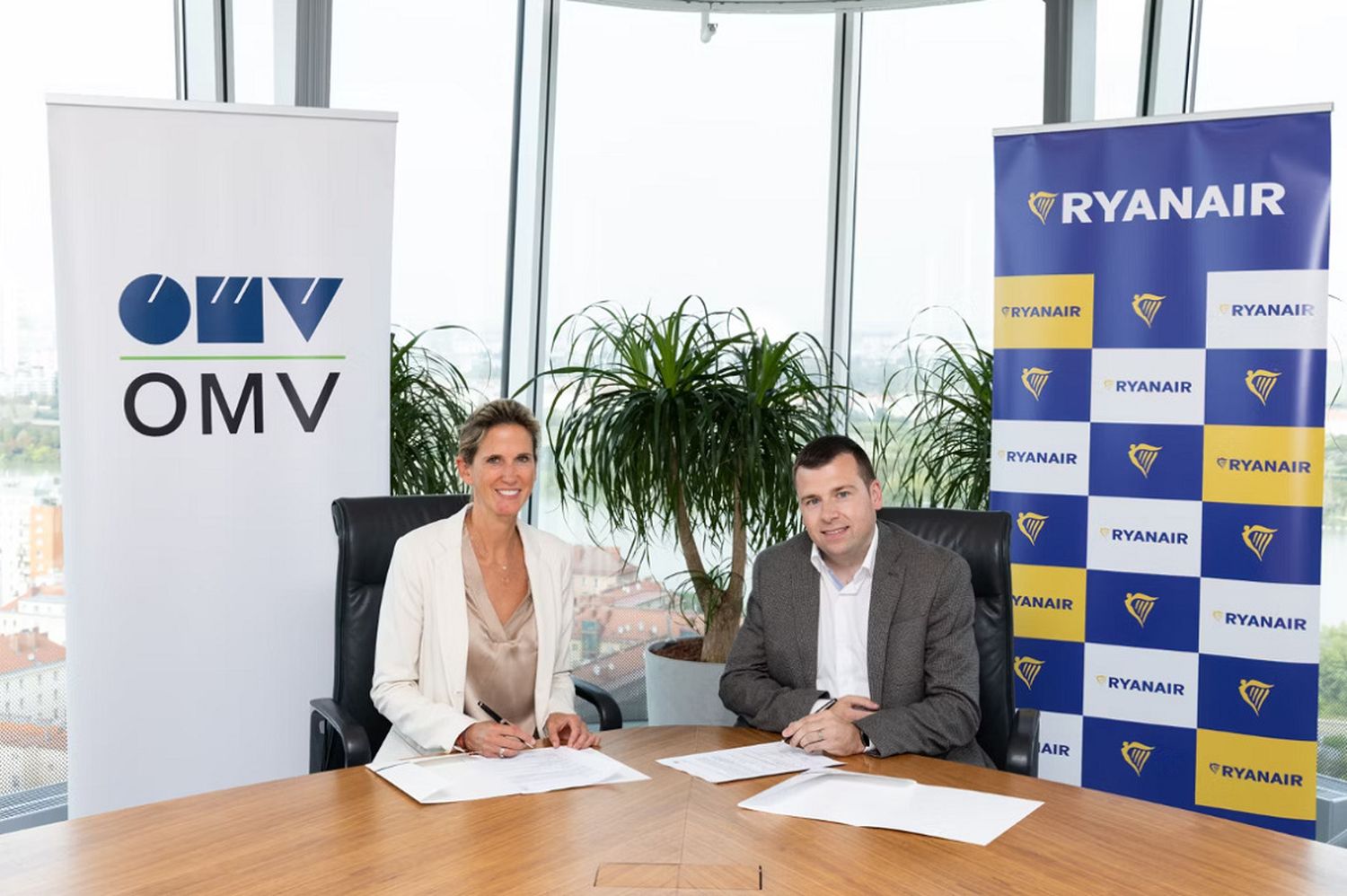 Ryanair and OMV sign deal for the supply of 160.000 tonnes of SAF over the next eight years