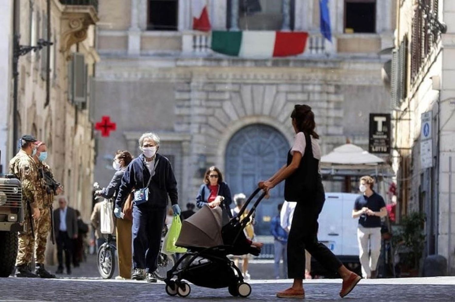 Italia advierte que “no está ganado el partido” contra el coronavirus