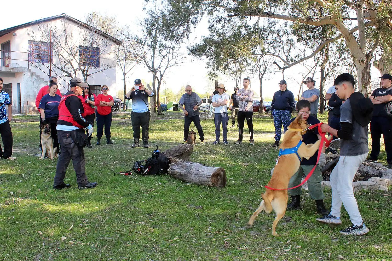 Se desarrolla seminario internacional de K9