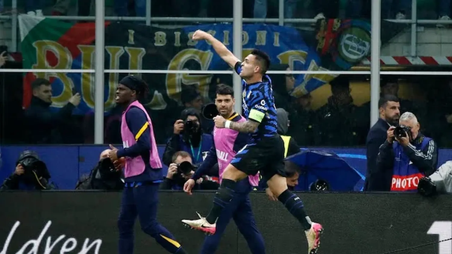 El festejo de Lautaro Martínez. Foto Prensa Champions League
