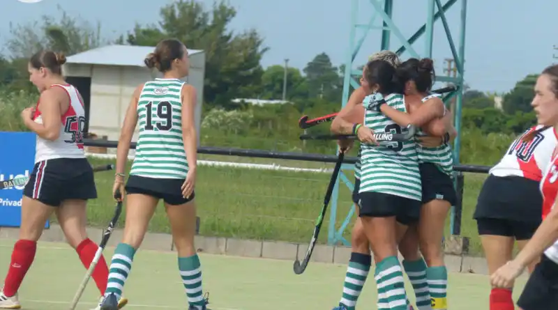 Victoria  del CRAR en ante Atl.Franck en el inicio del de la ASH. Foto:Todo a Pulmón