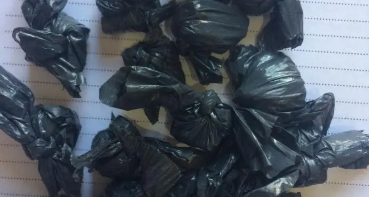 Secuestran 15 envoltorios de marihuana en allanamiento