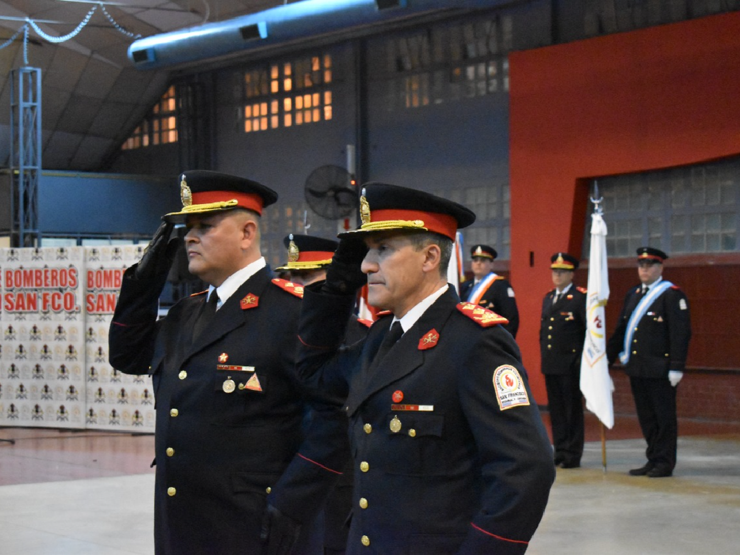 Diego Gaetán asumió la jefatura del cuerpo activo de Bomberos