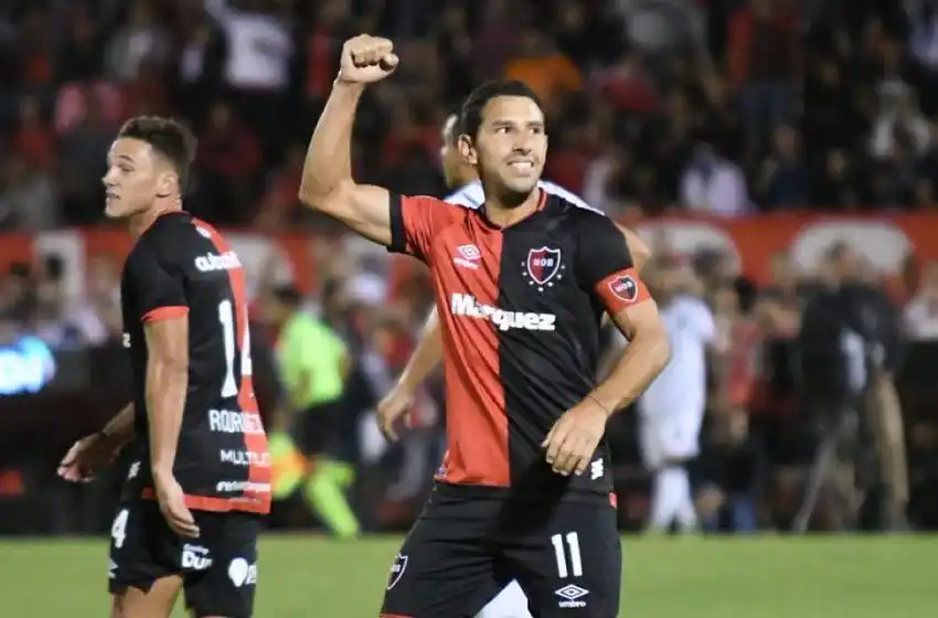 Con el «código penal», Newell’s goleó a San Martín