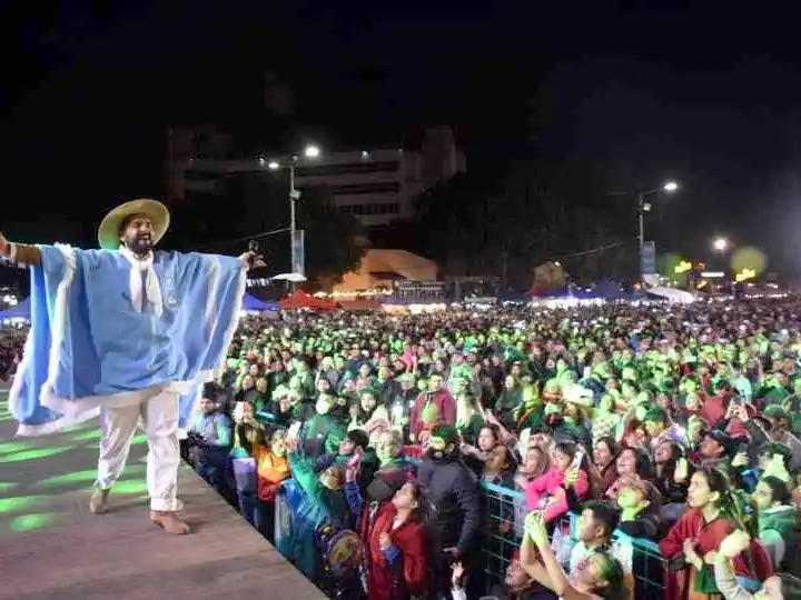Hoy arranca la IX Edición de la Fiesta 
Nacional e Internacional del Río, Mate y Tereré