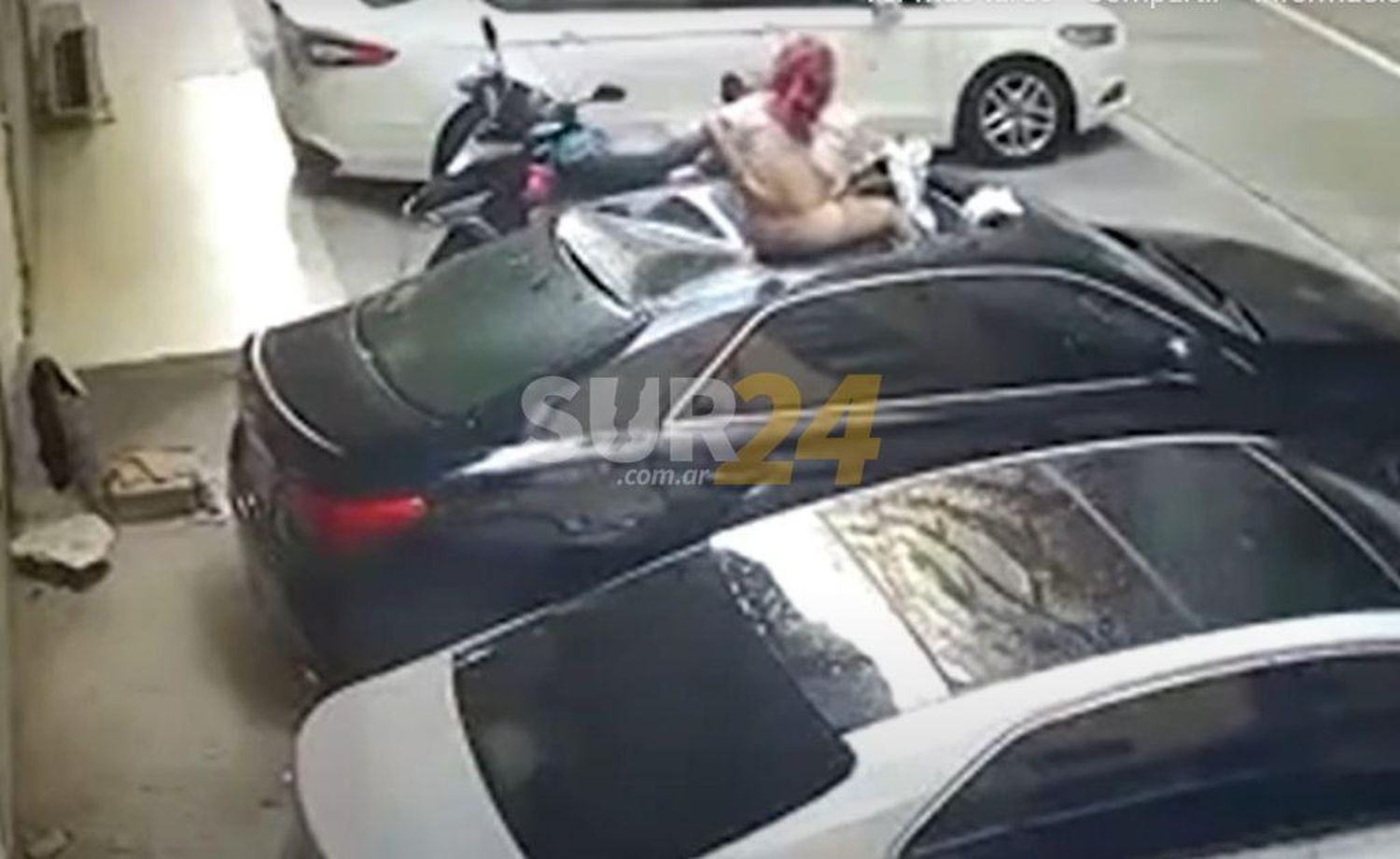 VIDEO. Tenía sexo en el balcón, se resbaló, cayó al vacío y se salvó!!!