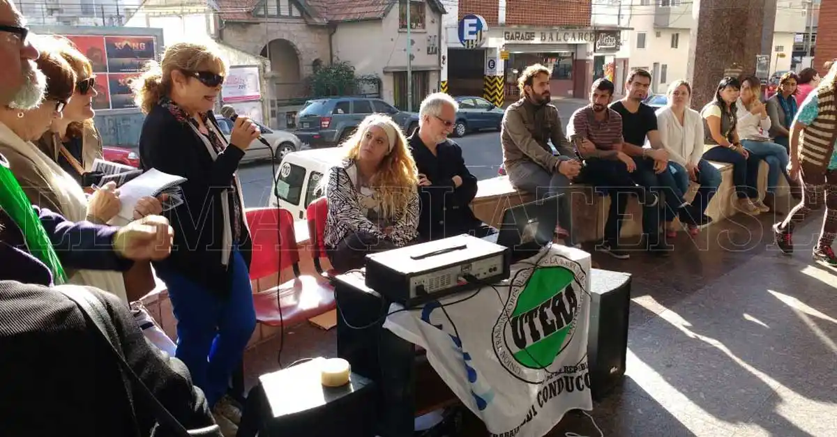 Atención reducida en el PAMI por protesta de los trabajadores