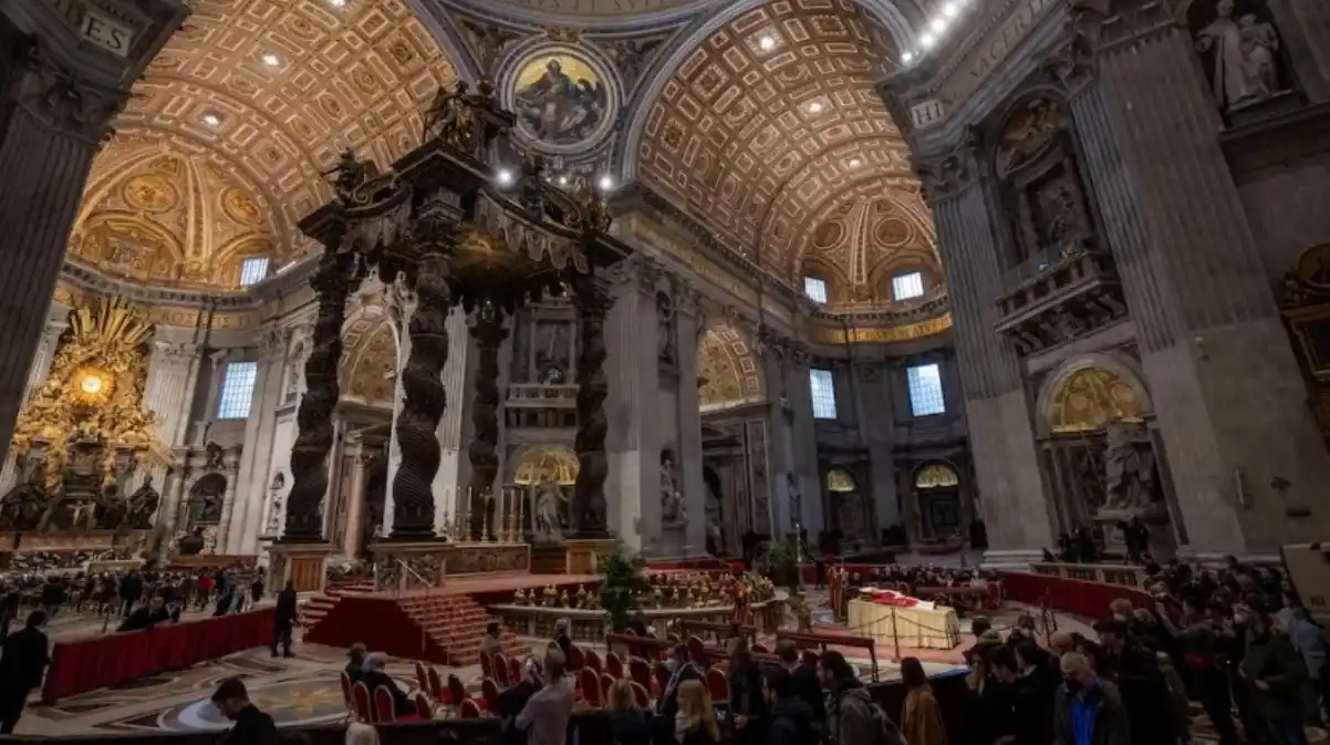 Gobierno venezolano enviará delegación oficial a actos fúnebres del papa Francisco