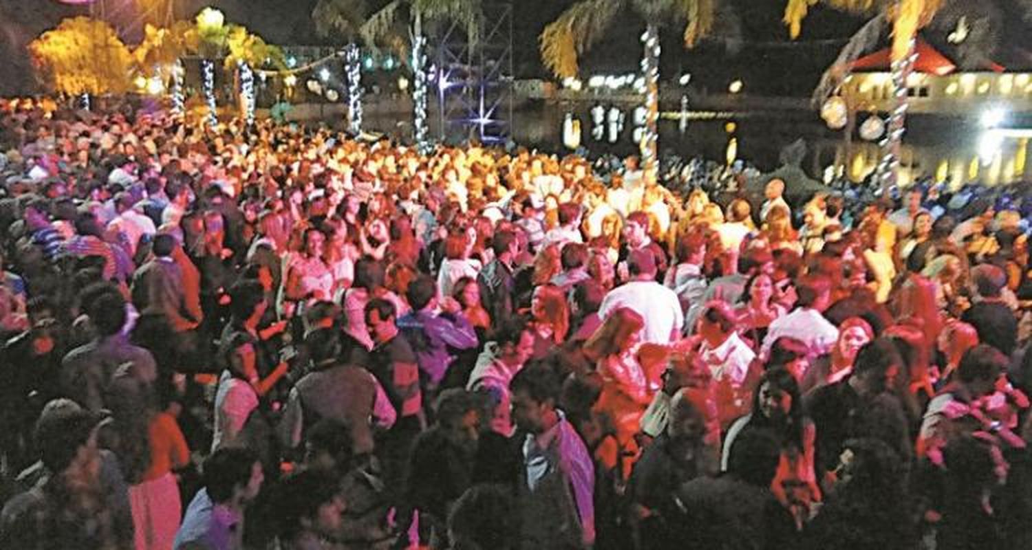 Requisitos para el baile del Náutico