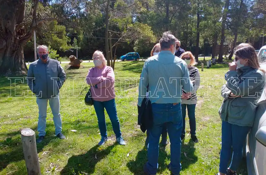 Vecinos del Bosque Peralta Ramos se reunieron para pedir mayor seguridad