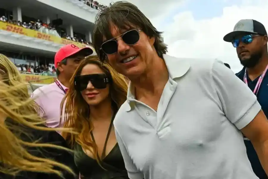 Shakira respondió a un incómodo "piropo" de Tom Cruise sobre sus caderas