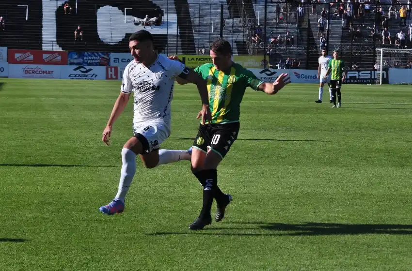 Aldosivi fue goleado por el último
