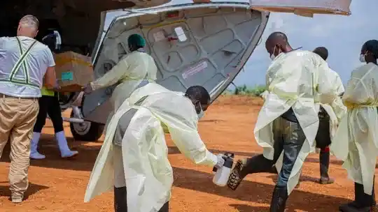 Más de 800 muertos por ébola en el Congo.