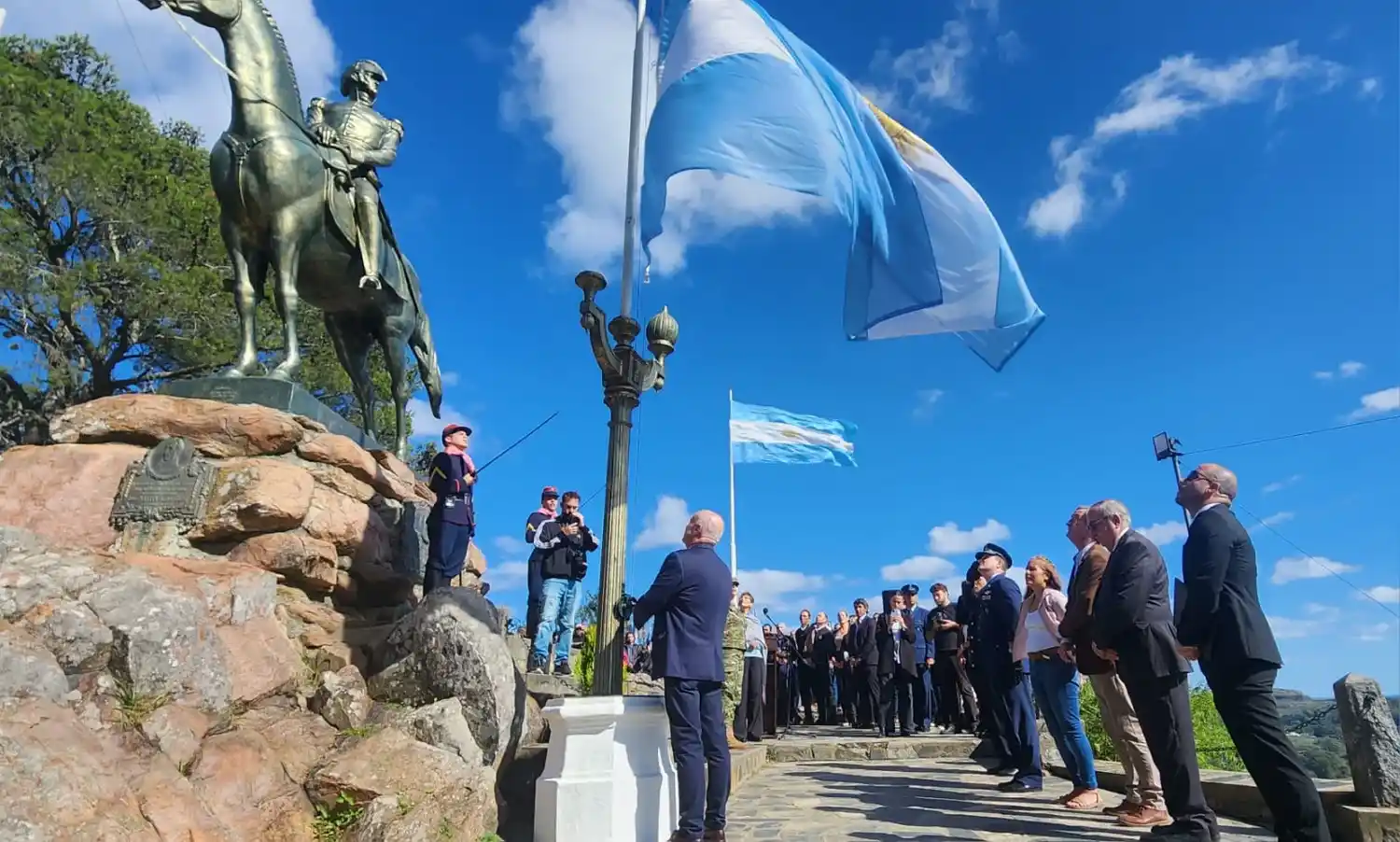 203 aniversario tandil acto 04-04-26 - 7