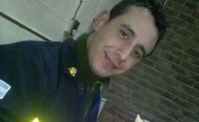 Quién era Maximiliano Martínez, el bombero varelense fallecido en el incendio de Barracas