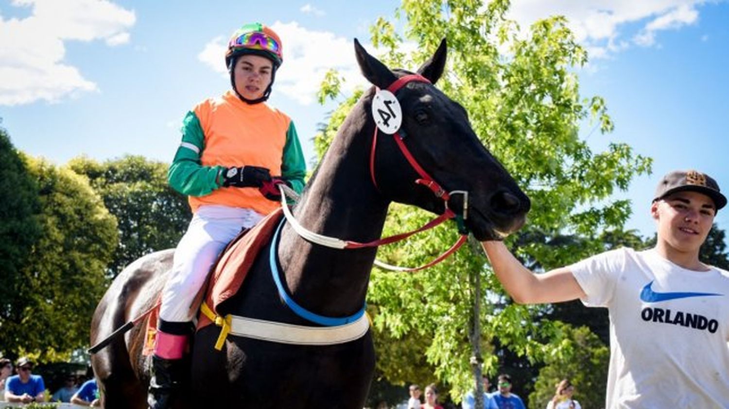 Una joven jocketa entrerriana se fisuró la cadera en el Hipódromo de Tandil