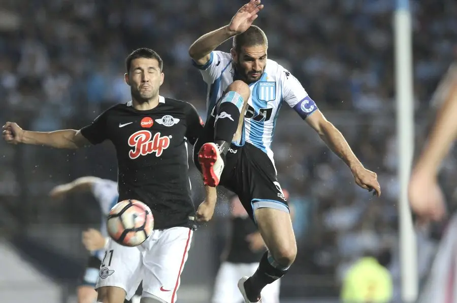 Racing no pudo con Libertad y quedó fuera de la Copa
