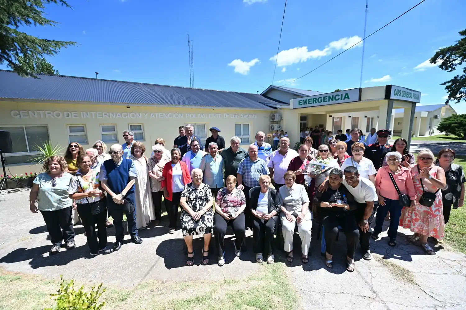 La actividad se desarrolló con la participación de autoridades, vecinos e instituciones.