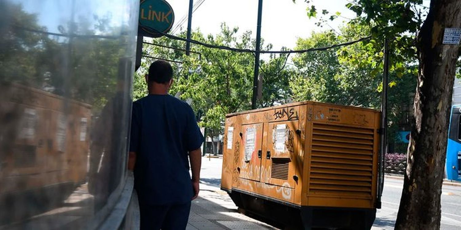 Más de 70 mil usuarios sin luz en AMBA