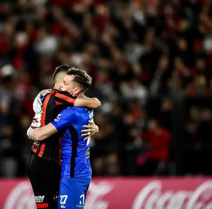 Copa Libertadores: Con Matías Budiño en el arco, Patronato logró un triunfo histórico