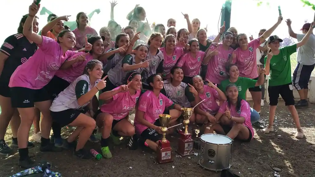 “Las Pibas” de Sportivo Belgrano se consagraron campeonas