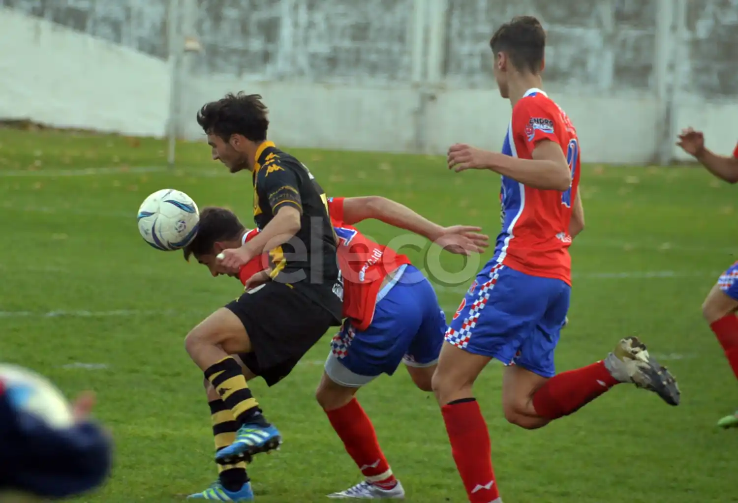 Ferro visitará a Loma Negra y Santamarina recibirá a Gimnasia.