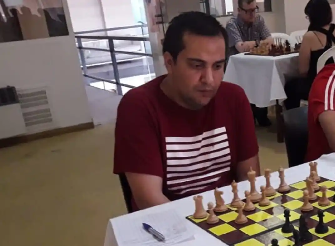 Gastón Magallán quedó a un paso de asegurar el título del Oficial Superior