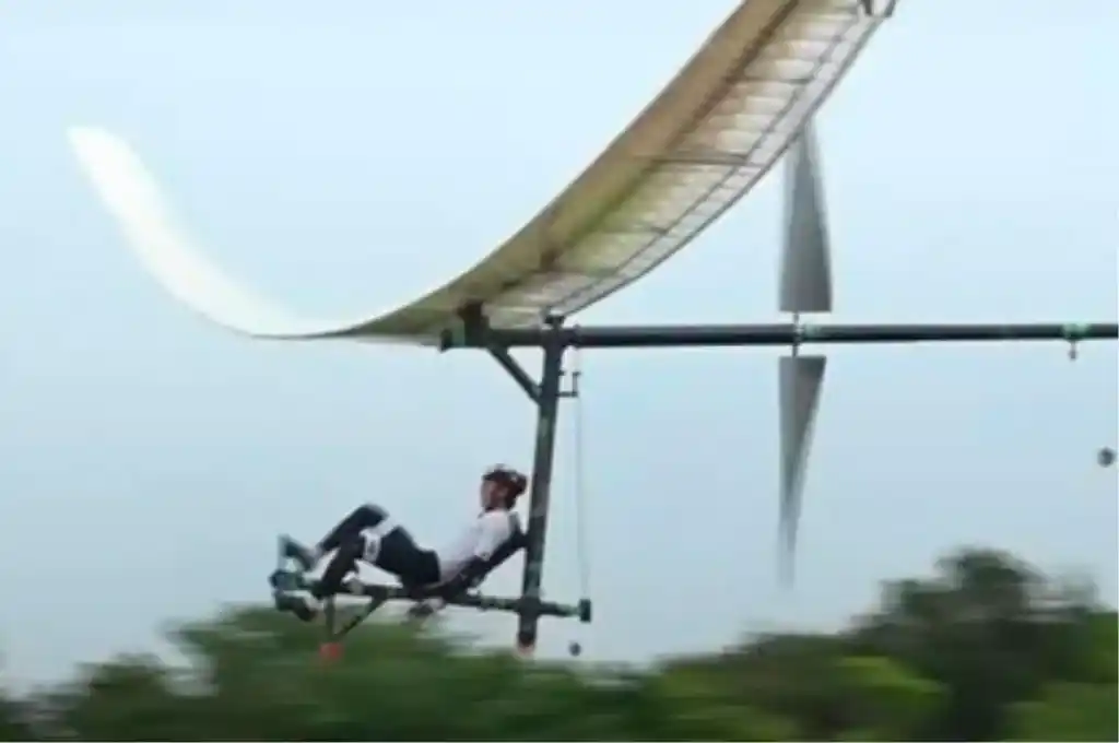 El éxito de esta bicicleta voladora ha generado interés en la comunidad académica.
