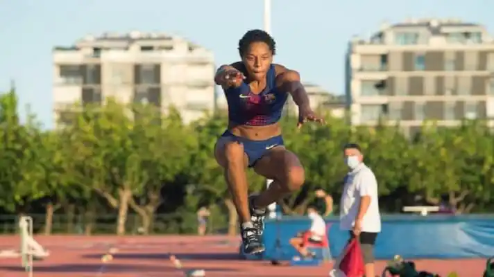 ¡YULIMAR ROJAS LO HACE OTRA VEZ! Establece nuevo récord venezolano con una marca de 6,88 metros