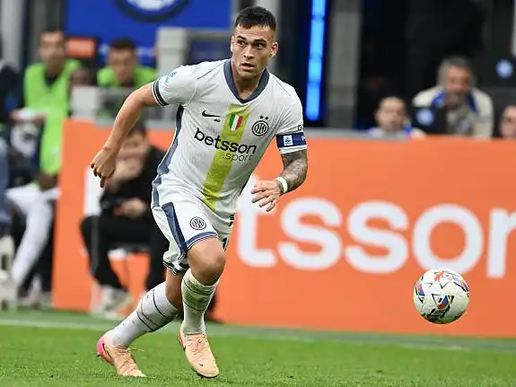 Inter goleó a Cagliari con un gol de Lautaro