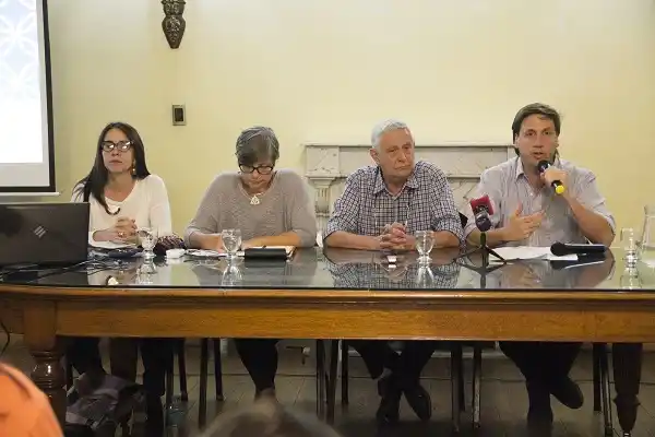 Los pasos que dará el gobierno para prohibir el Glifosato en la ciudad 