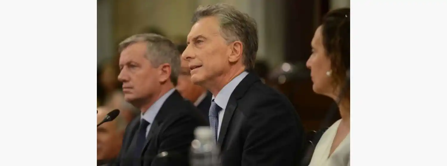 Macri reconoció que hay "recesión en muchos sectores"