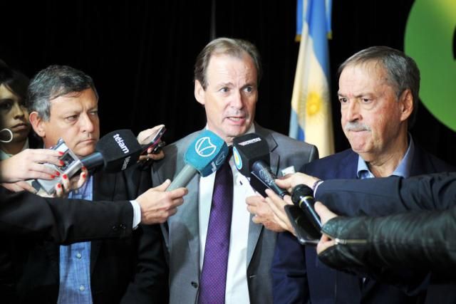 Gobernadores del PJ plantean “reorganizar” el partido