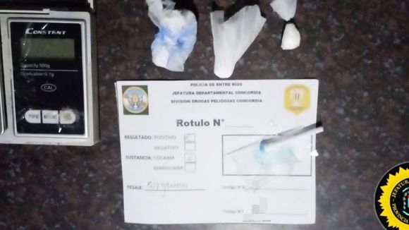 Secuestran armas de fuego y estupefacientes tras ataque con disparos