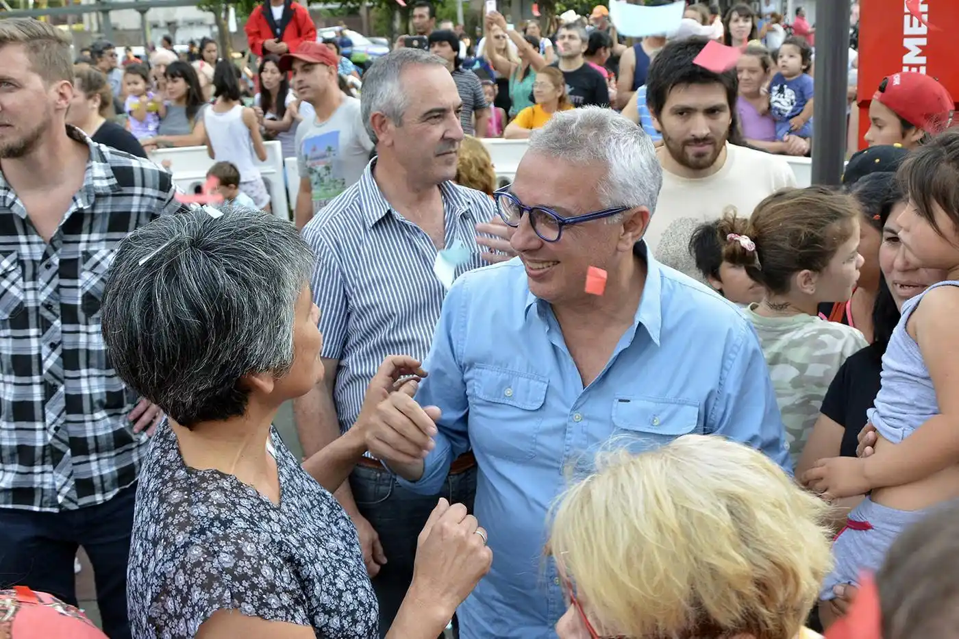 Julio Zamora fustigó a Macri por "el convenio de cloacas y agua corriente que nunca cumplió"