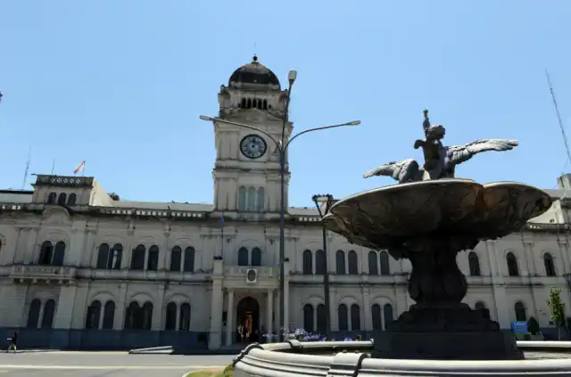 La Justicia dictó la conciliación obligatoria entre el CGE y los gremios docentes