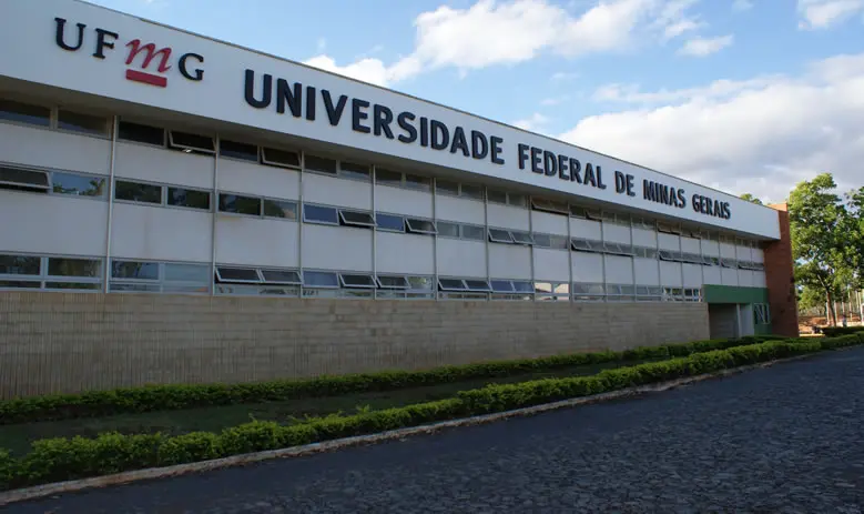 Simposio en portugués
