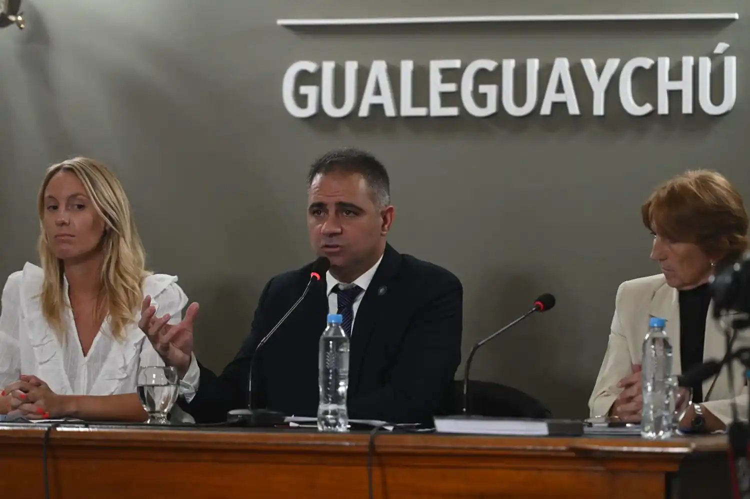 Davico aseguró que va a eliminar más de la mitad de las tasas municipales