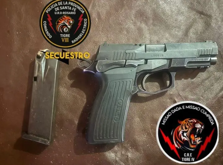 Arma secuestrada.