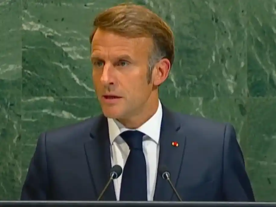 Macron anuncia en la ONU que Francia reconoce oficialmente al Estado palestino.